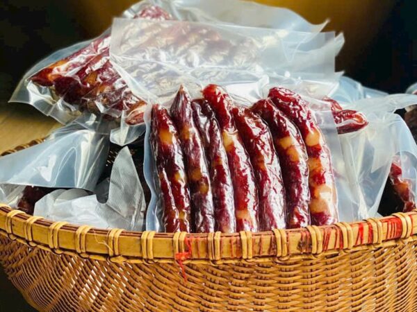 Lạp Xưởng Tây Bắc - Đặc sản Tây Bắc
